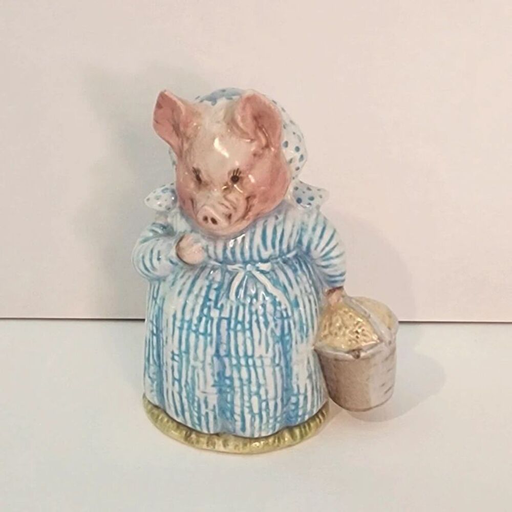Beswick Beatrix Potter Figurine Aunt Pettitoes Pig Vintage 1970 England
